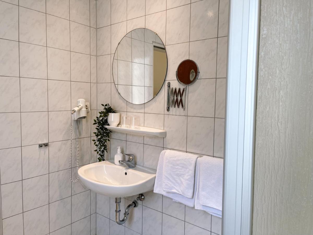 Hotel Falk Bremen Bagian luar foto