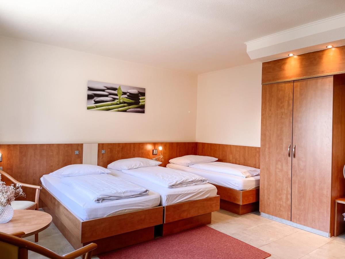 Hotel Falk Bremen Bagian luar foto