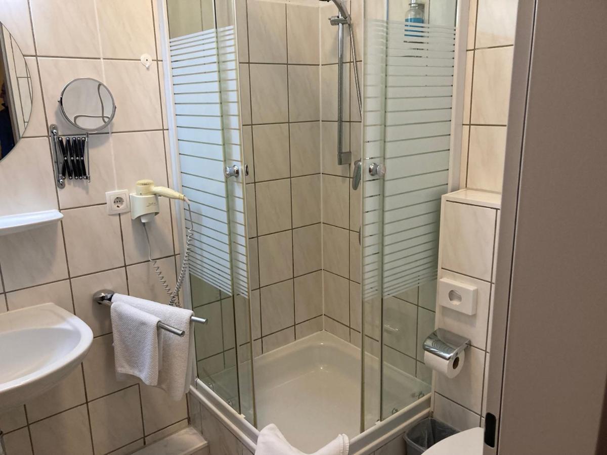 Hotel Falk Bremen Bagian luar foto